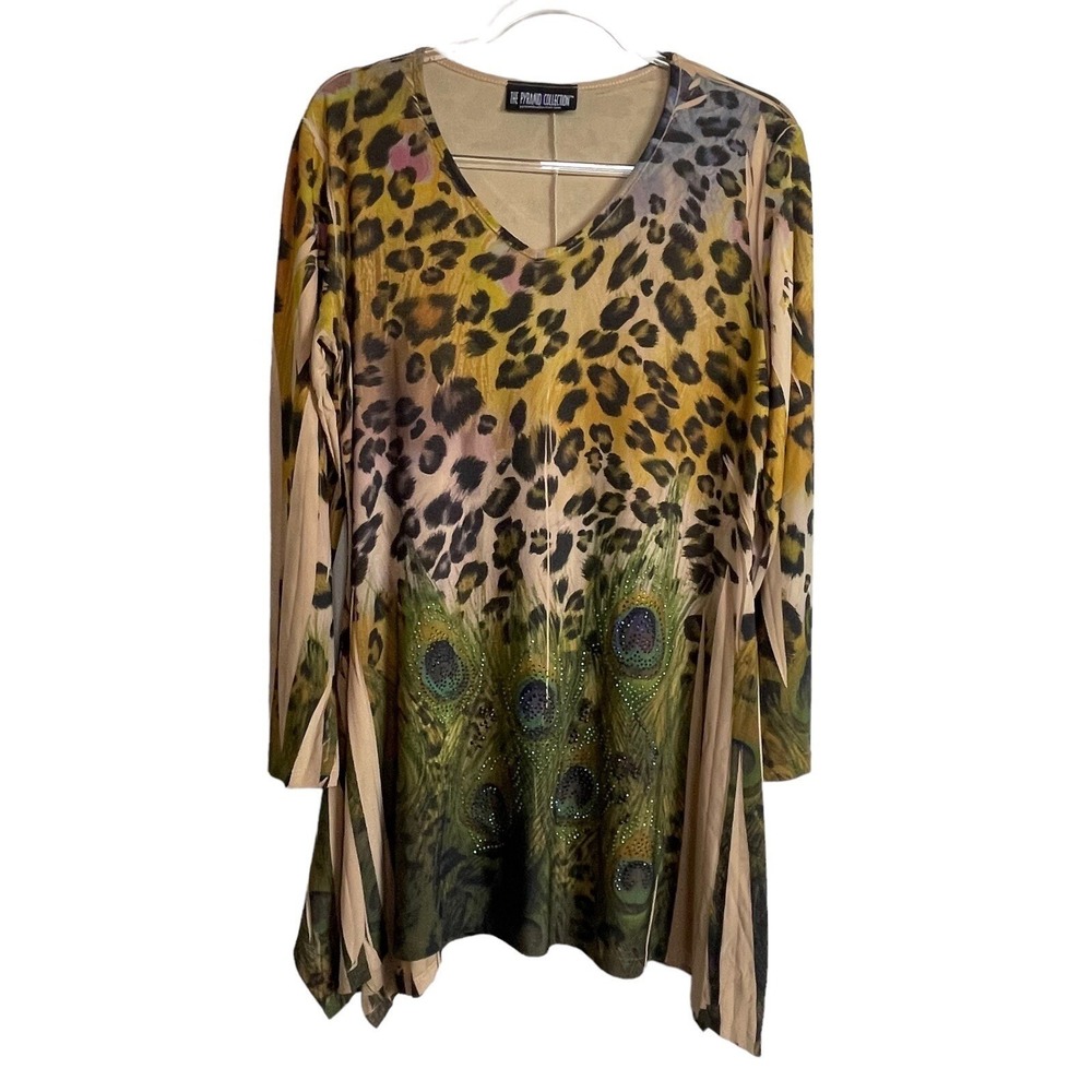 Pyramid Collection Tunic Women M Tan Leopard Peacock Whimsigoth Boho Sharkbite